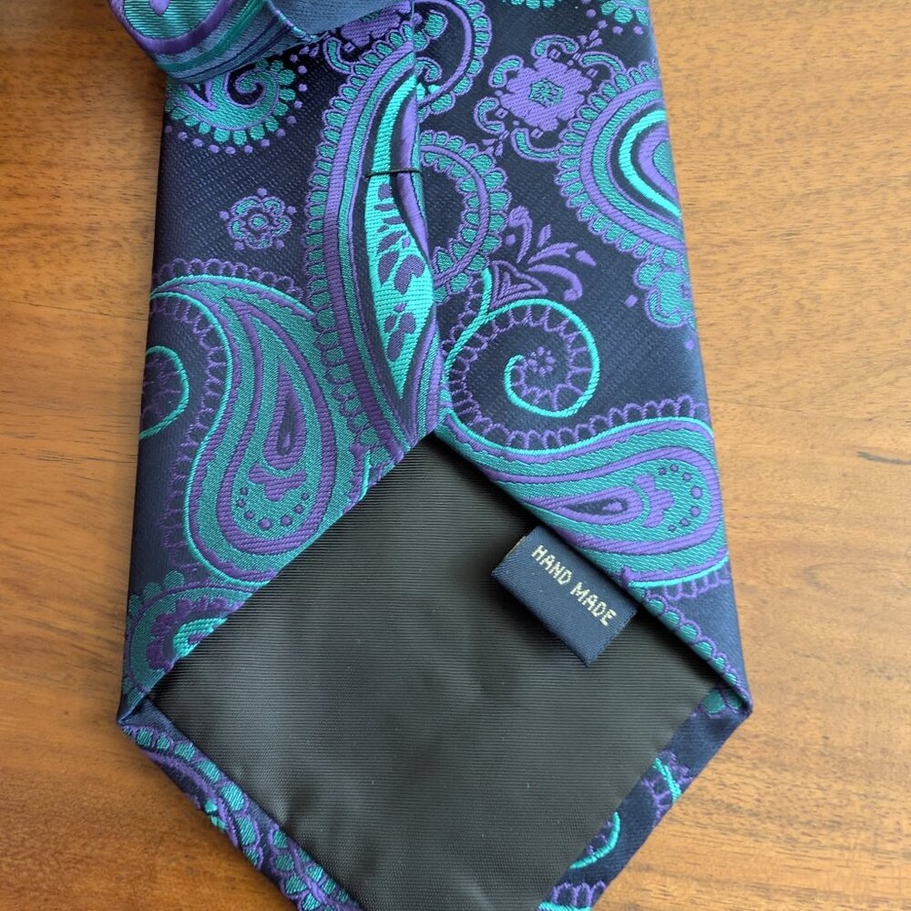 Paisley Pattern Tie Brand New - Picture 4 of 5